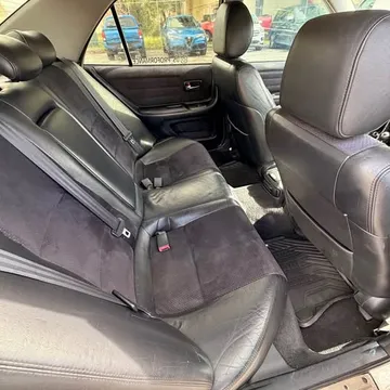 Lexus is 300 2001 clean title
