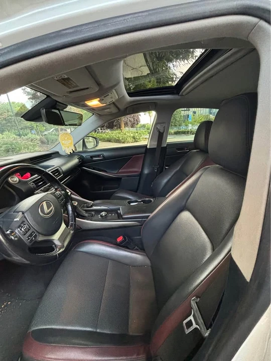 2017 Lexus IS 3rd Gen - Image 9 of 10