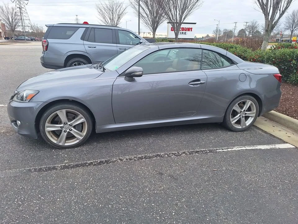 2012 Lexus IS 2nd Gen - Image 4 of 5