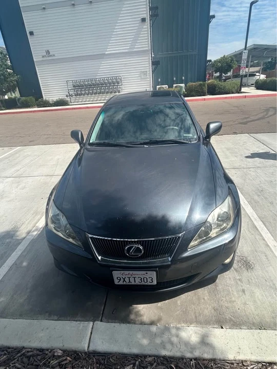 2007 Lexus IS 2nd Gen - Image 4 of 9