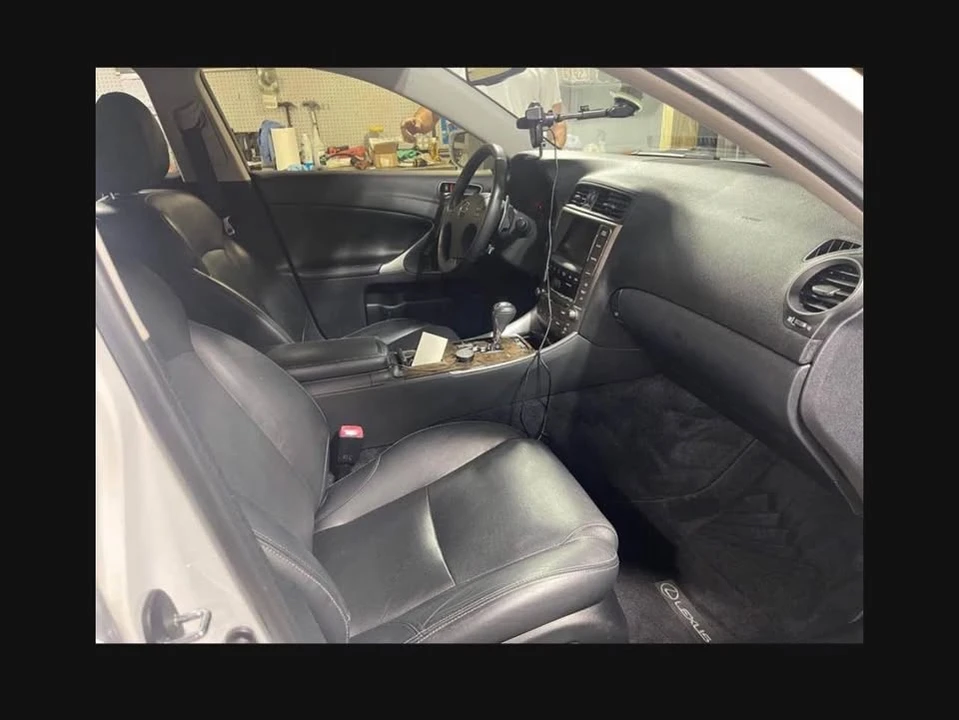 2009 Lexus IS 2nd Gen - Image 3 of 5