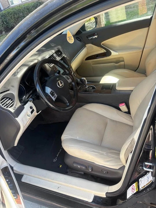 2011 Lexus IS 2nd Gen - Image 5 of 8