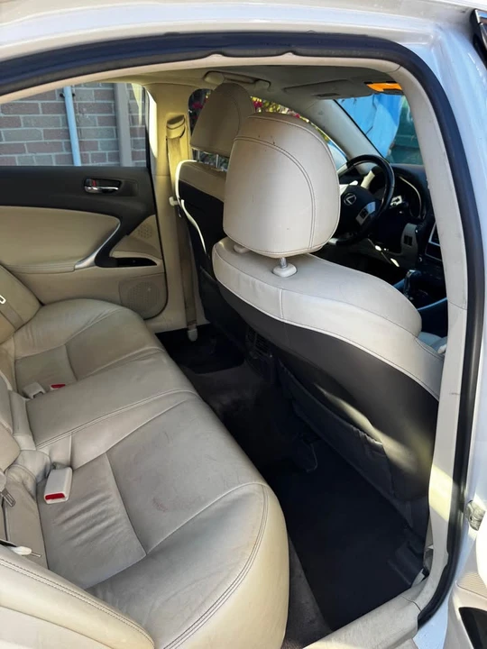 2013 Lexus IS 2nd Gen - Image 4 of 5