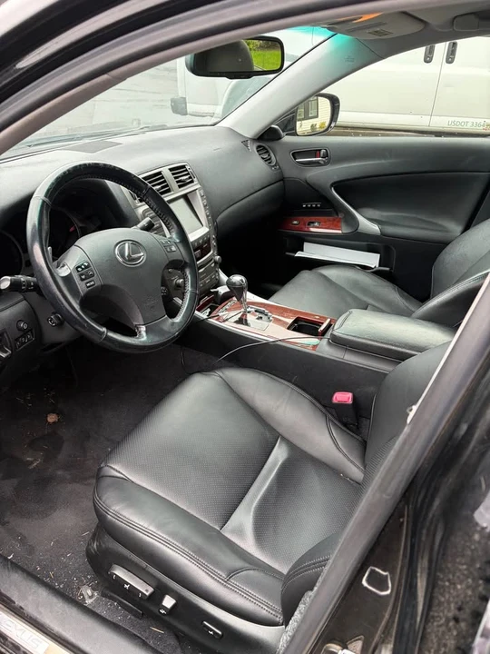 2008 Lexus IS 2nd Gen - Image 5 of 8