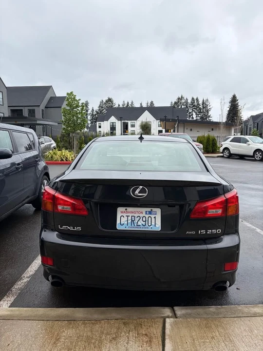 2008 Lexus IS 2nd Gen - Image 2 of 8