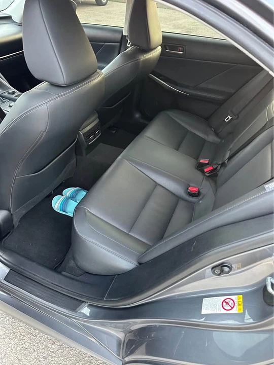 2017 Lexus IS 3rd Gen - Image 4 of 6