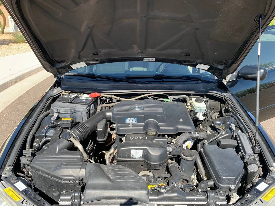 2001 Lexus IS 1st Gen - Image 10 of 18