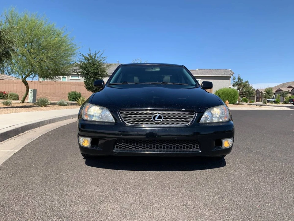 2001 Lexus IS 1st Gen - Image 7 of 18