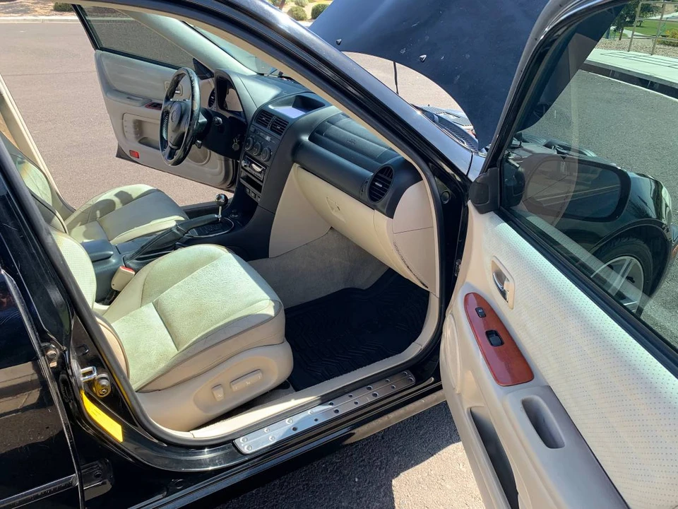 2001 Lexus IS 1st Gen - Image 11 of 18