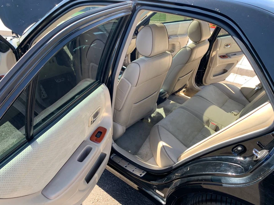 2001 Lexus IS 1st Gen - Image 14 of 18