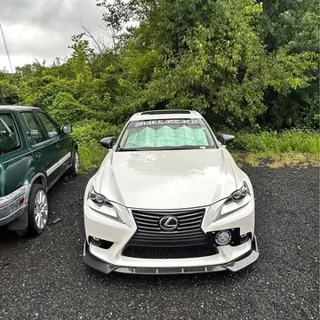 Lexus IS300