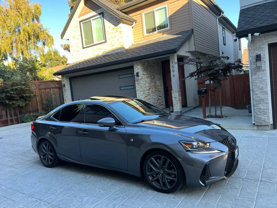 2018 Lexus IS 3rd Gen - Image 4 of 13