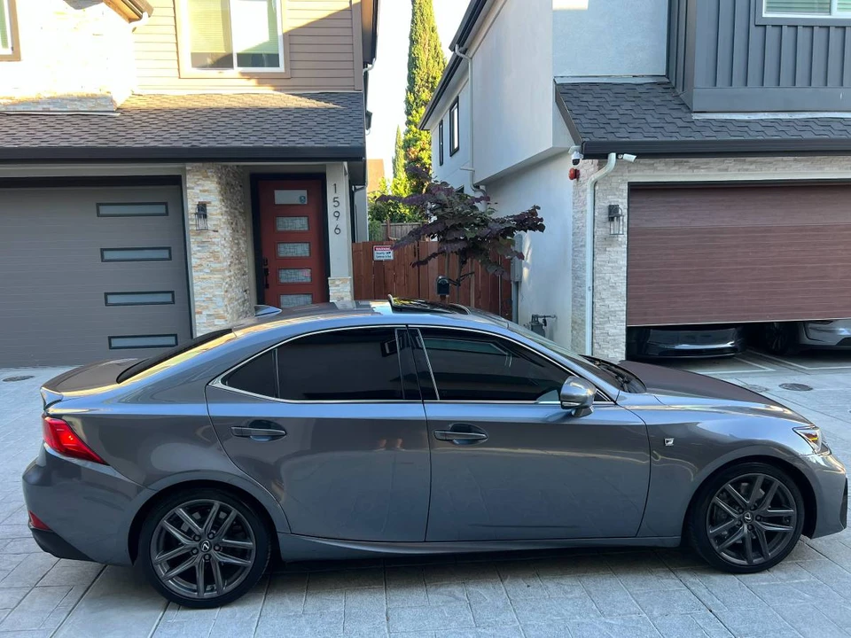 2018 Lexus IS 3rd Gen - Image 5 of 13
