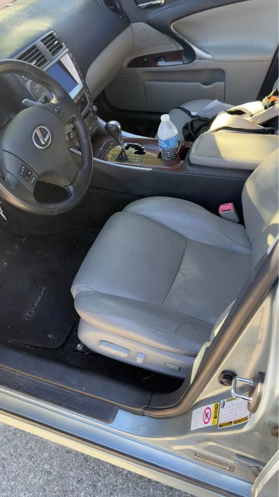 2007 Lexus IS 2nd Gen - Image 5 of 8