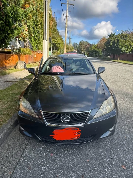 2007 Lexus IS 2nd Gen - Image 3 of 8