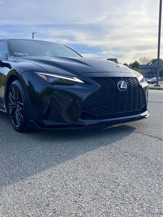 2025 Lexus IS 3rd Gen - Image 3 of 10