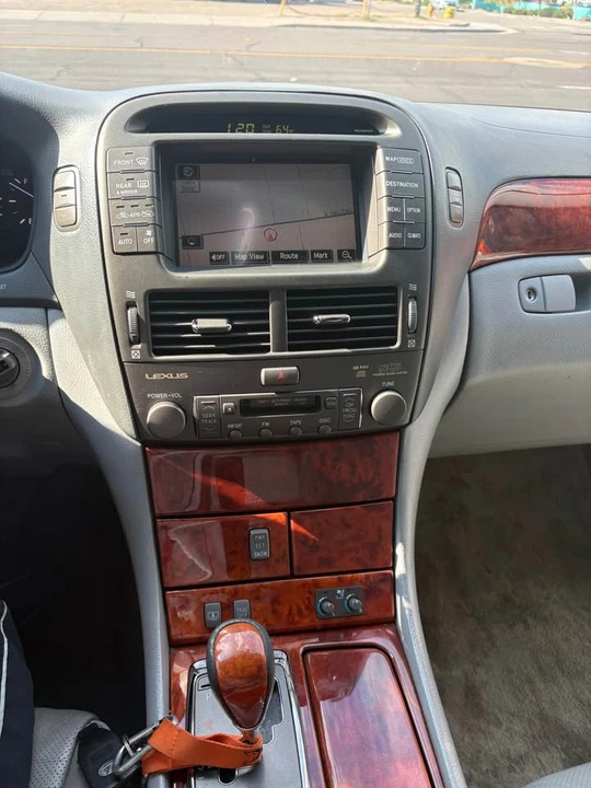2004 Lexus LS 3rd Gen - Image 2 of 3