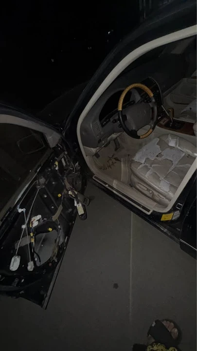 Lexus LS 1st Gen - Image 2 of 2