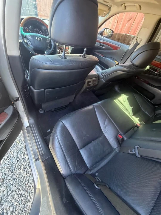 2009 Lexus LS 4th Gen - Image 7 of 8