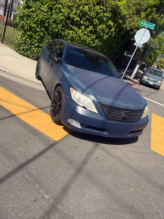 2009 Lexus LS 4th Gen - Image 3 of 8