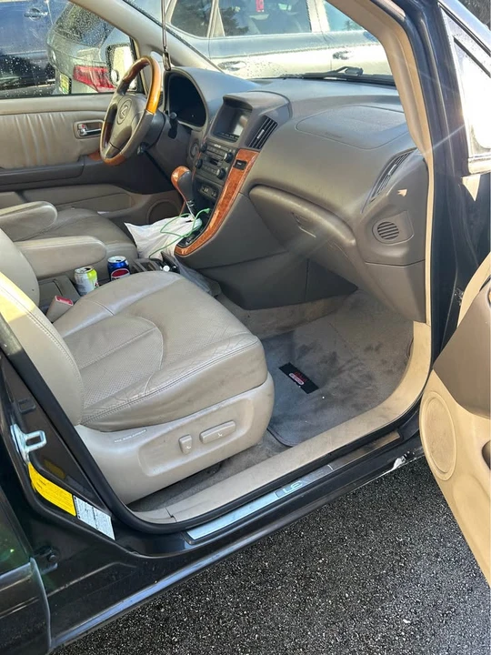 2003 Lexus RX 1st Gen - Image 5 of 6