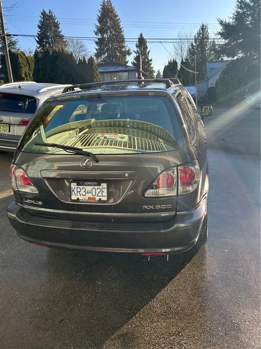 2003 Lexus RX 1st Gen - Image 2 of 6