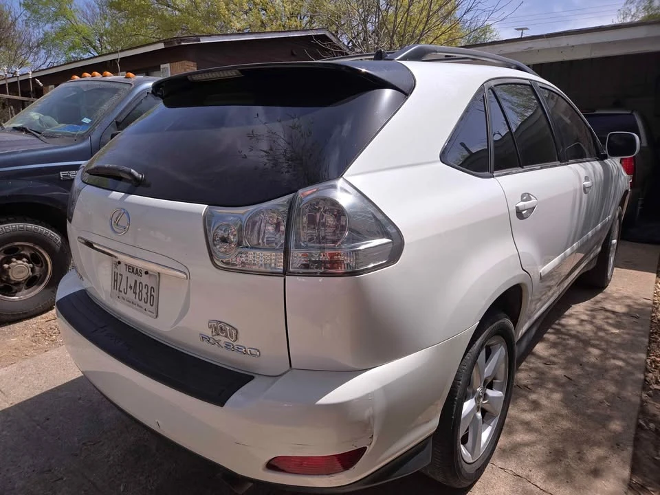 Lexus RX 2nd Gen - Image 4 of 7