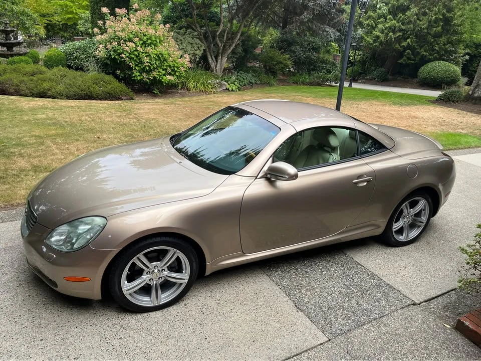 2005 Lexus LC - Image 2 of 8
