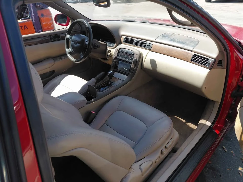 1998 Lexus SC400 - Image 7 of 10
