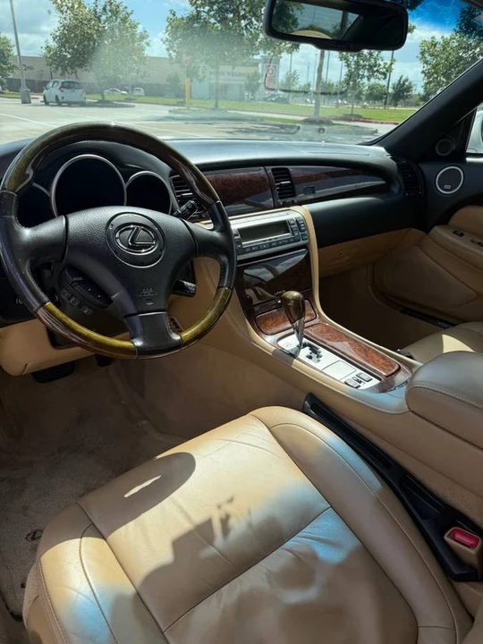 2008 Lexus SC430 - Image 4 of 16