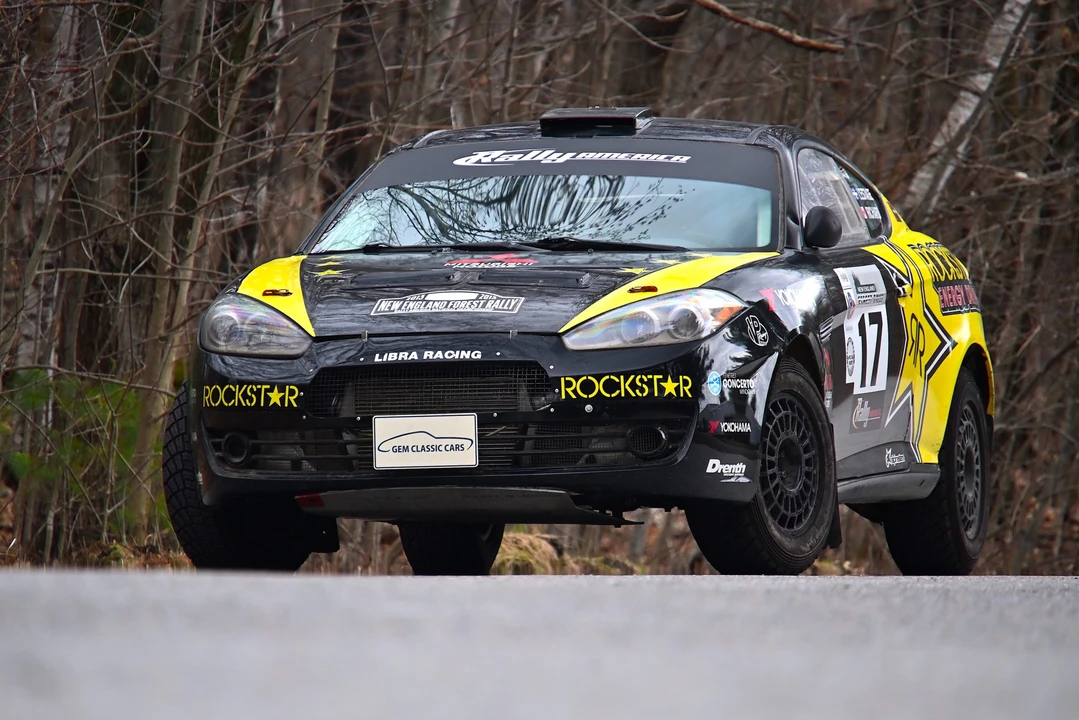 2003 Hyundai Tiburon - Image 19 of 31