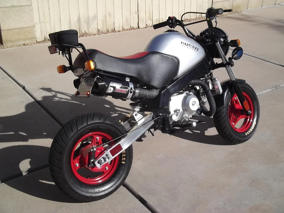 1988 Honda Motorcycles - Image 4 of 31