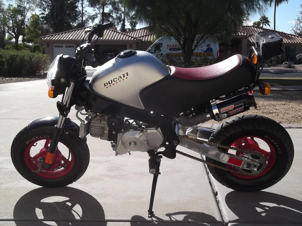 1988 Honda Motorcycles - Image 25 of 31
