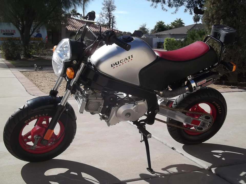 1988 Honda Motorcycles - Image 26 of 31