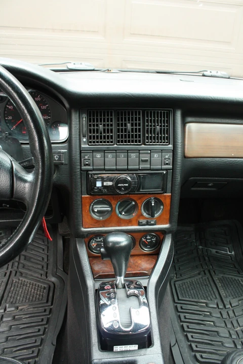 1990 Audi Coupe & Cabriolet - Image 29 of 31
