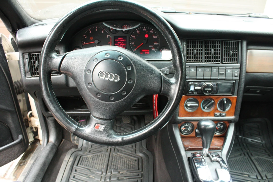 1990 Audi Coupe & Cabriolet - Image 30 of 31