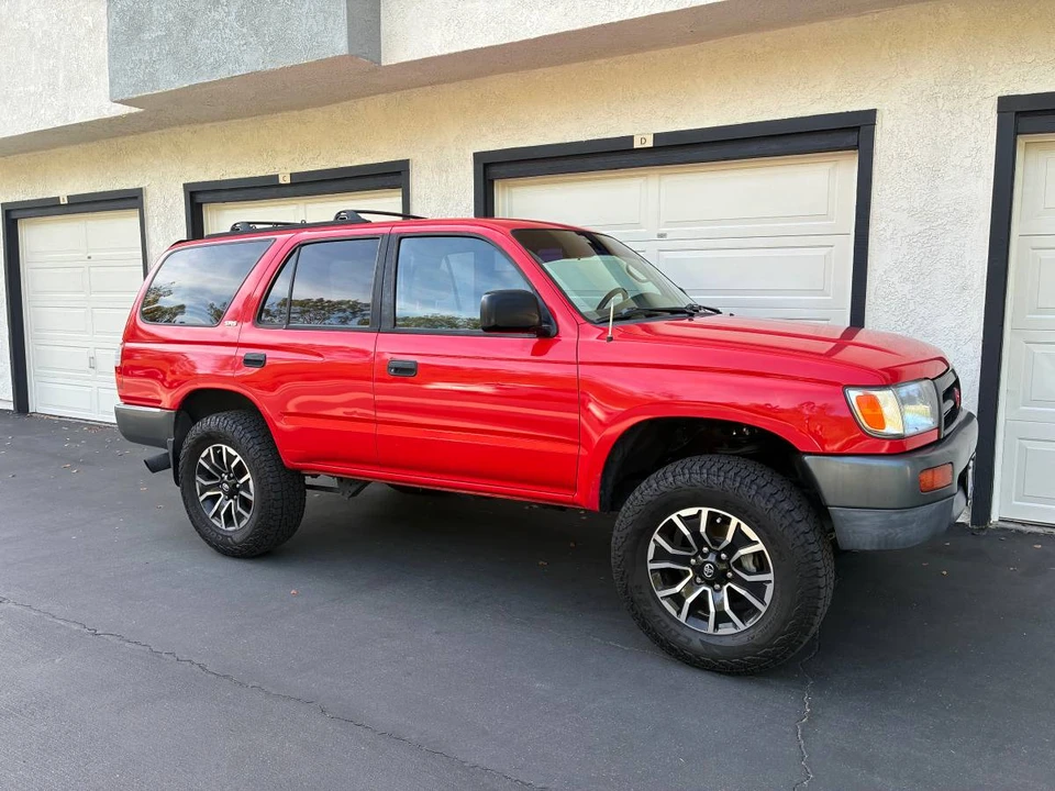 1998 Toyota 4Runner 3rd Gen - Image 2 of 10