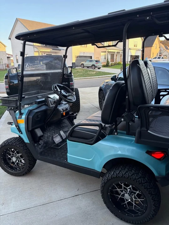 Parts & Memorabilia Golf Carts - Image 7 of 8
