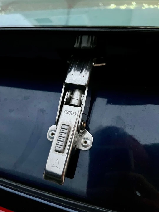 1992 Porsche 968 - Image 17 of 18
