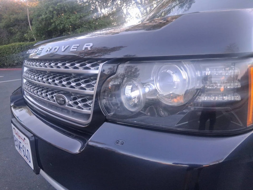 2012 Land Rover Range Rover L322 - Image 12 of 24