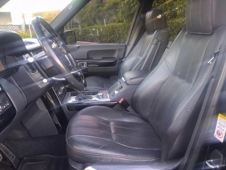 2012 Land Rover Range Rover L322 - Image 17 of 24