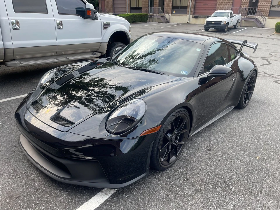 2022 Porsche 992 GT3 - Image 3 of 16