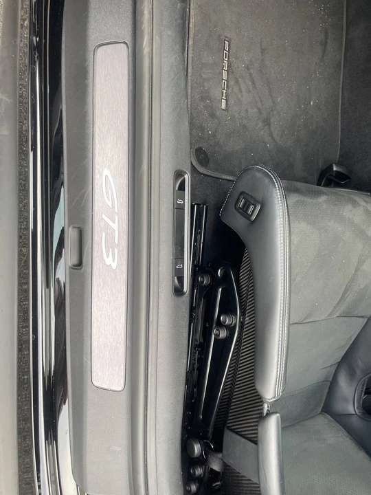 2022 Porsche 992 GT3 - Image 10 of 16
