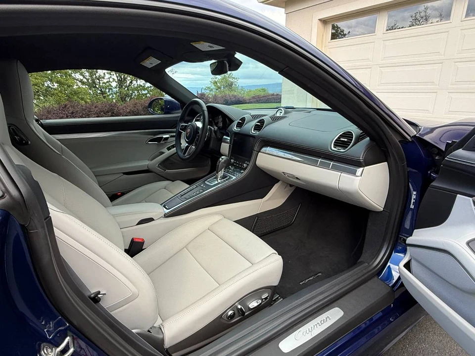 2024 Porsche 718 Cayman - Image 13 of 20