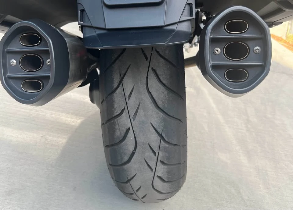 2019 BMW K1600 - Image 6 of 9