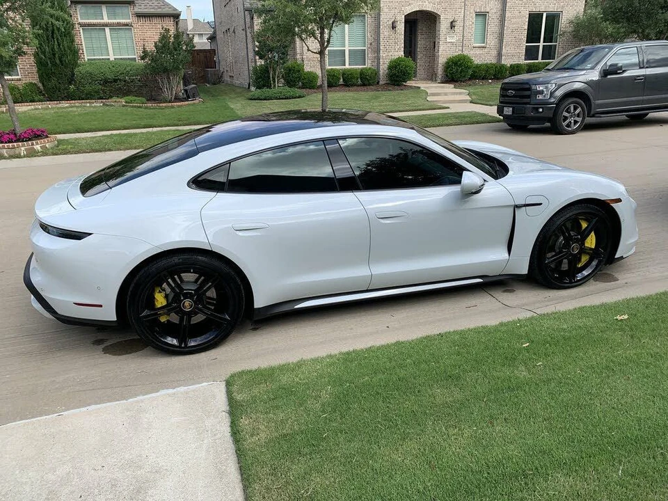 2020 Porsche Taycan Turbo - Image 2 of 9