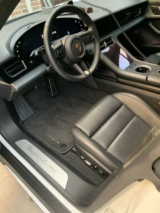 2020 Porsche Taycan Turbo - Image 8 of 9