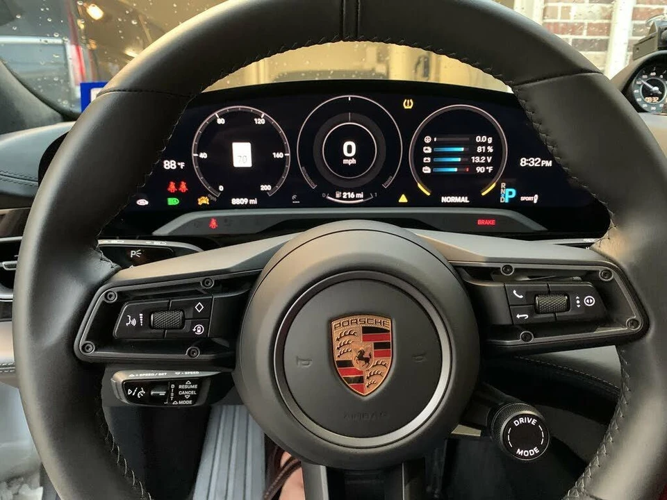 2020 Porsche Taycan Turbo - Image 4 of 9