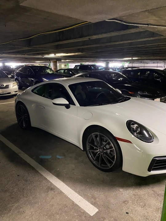 2021 Porsche 992 Carrera - Image 4 of 7