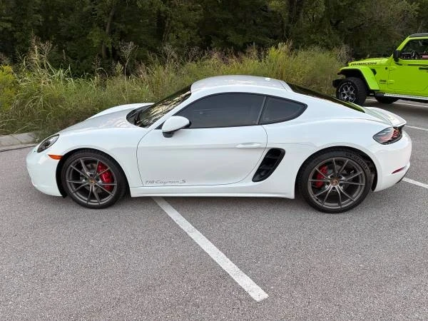 2025 Porsche 718 Cayman S - Image 13 of 19